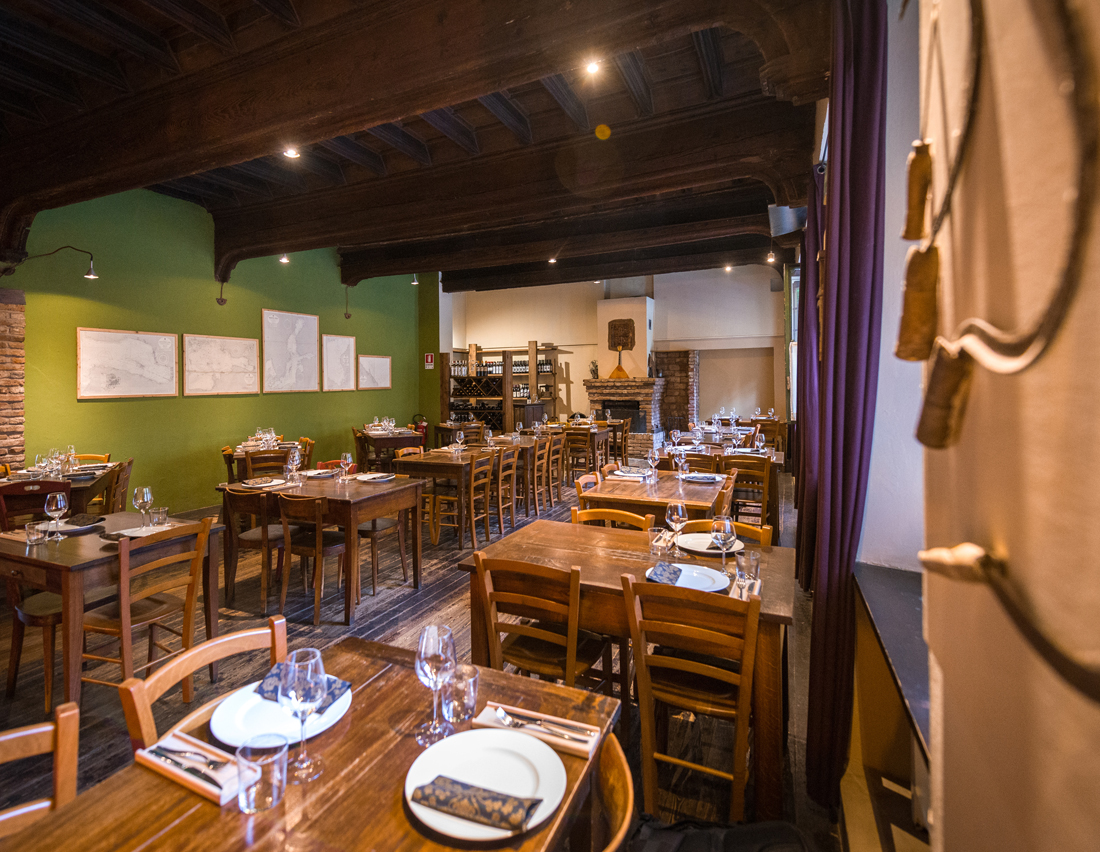 SIBIRIAKI_INTERNO ristorante russo Torino SIBIRIAKI_INTERNO ristorante russo Torino